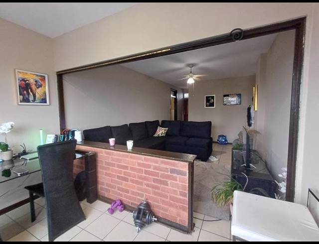 2 BEDROOM APARTMENT FOR SALE IN MORNINGSIDE